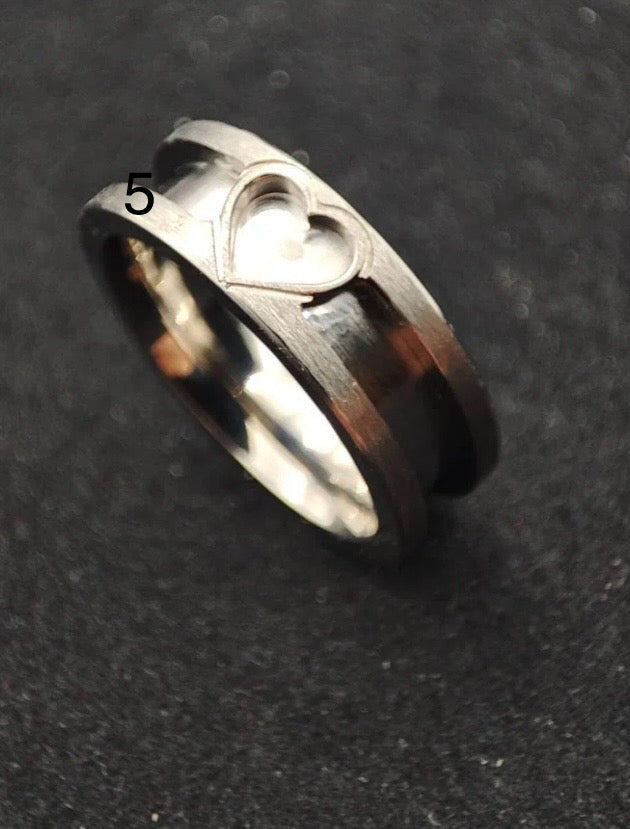 Men’s Memorial Ring