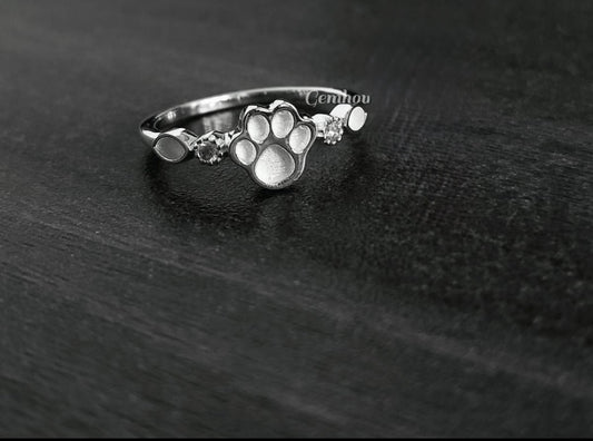 Pet Accent Paw Print Sterling Silver Ring