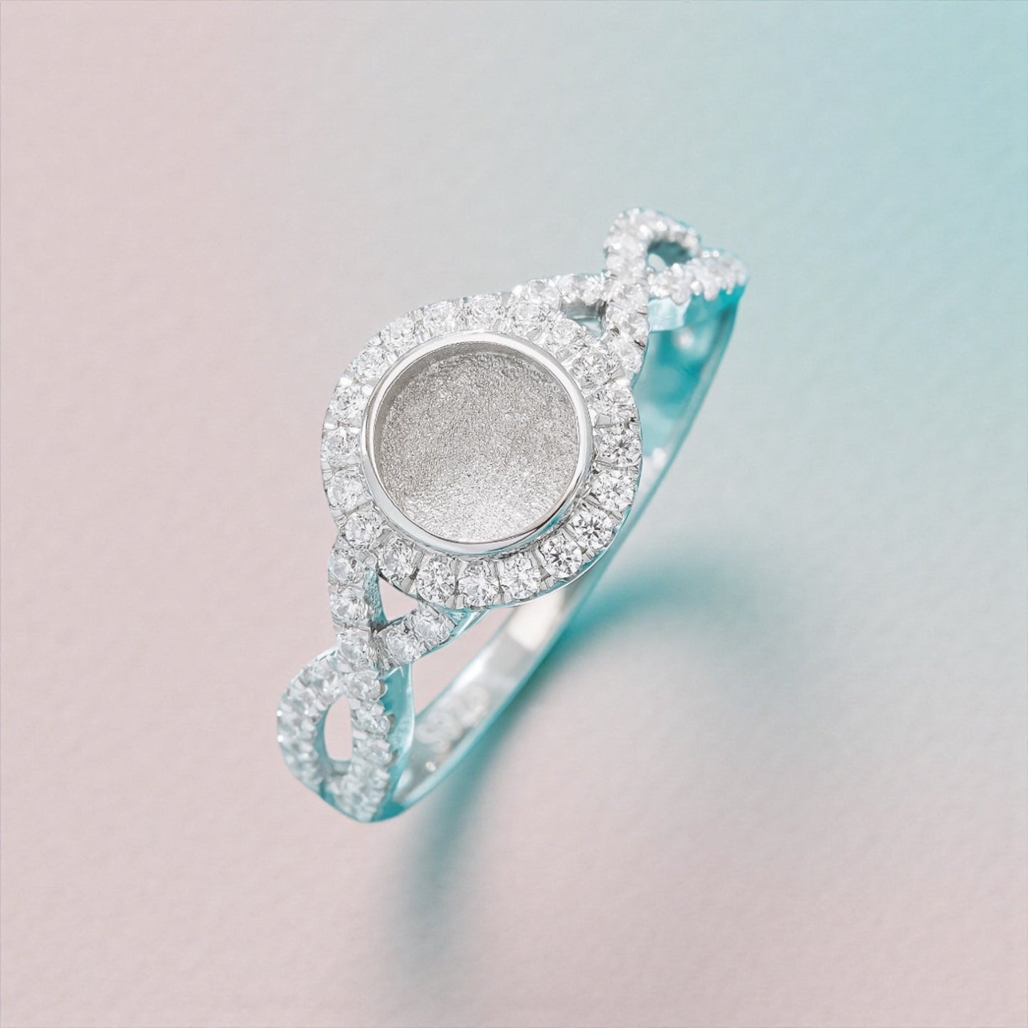 Cora Ring