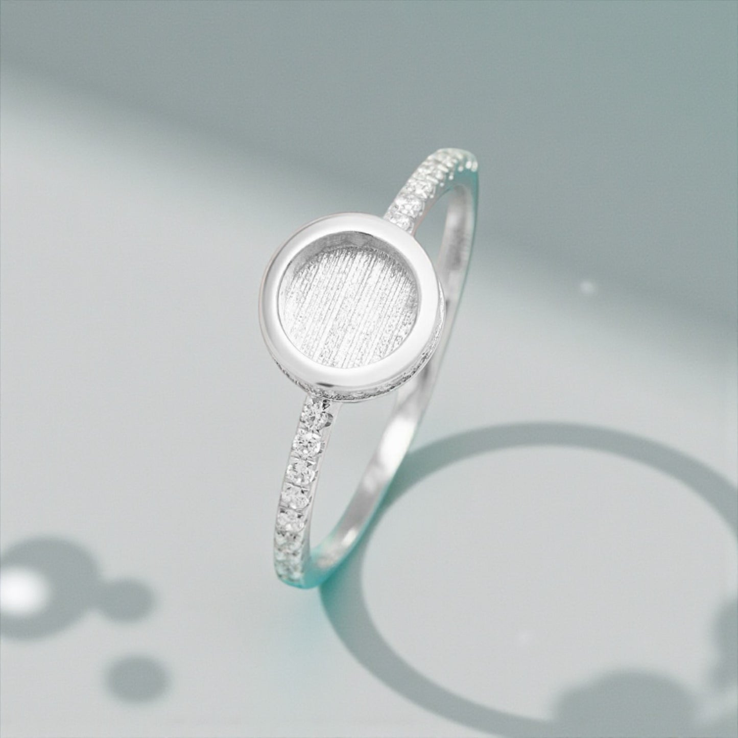 Claire Ring
