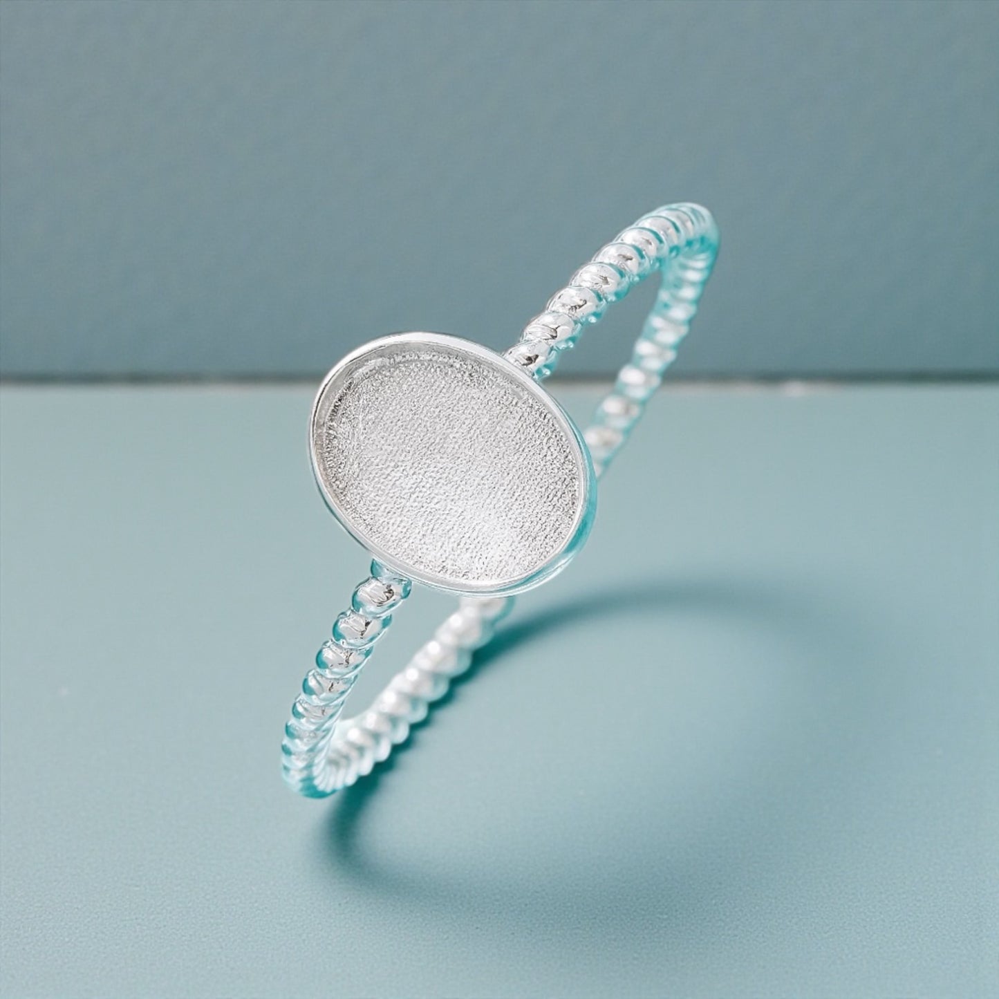 Oval Rope Ring