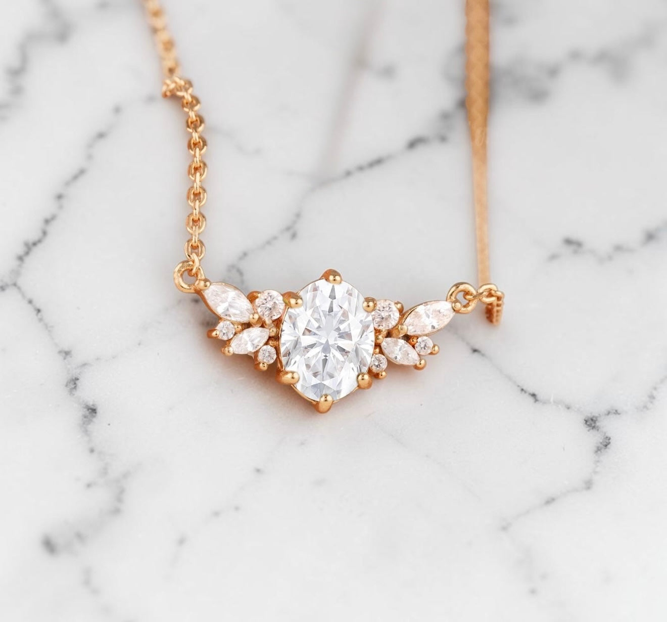 Oval Flower Behind the Stone Necklace