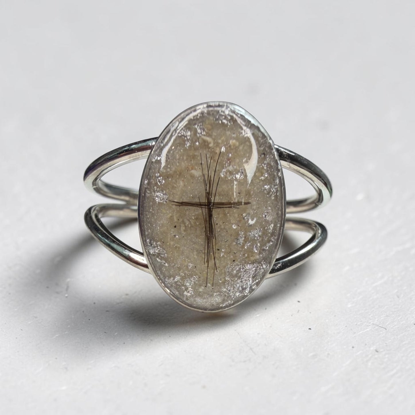 Oona Ring