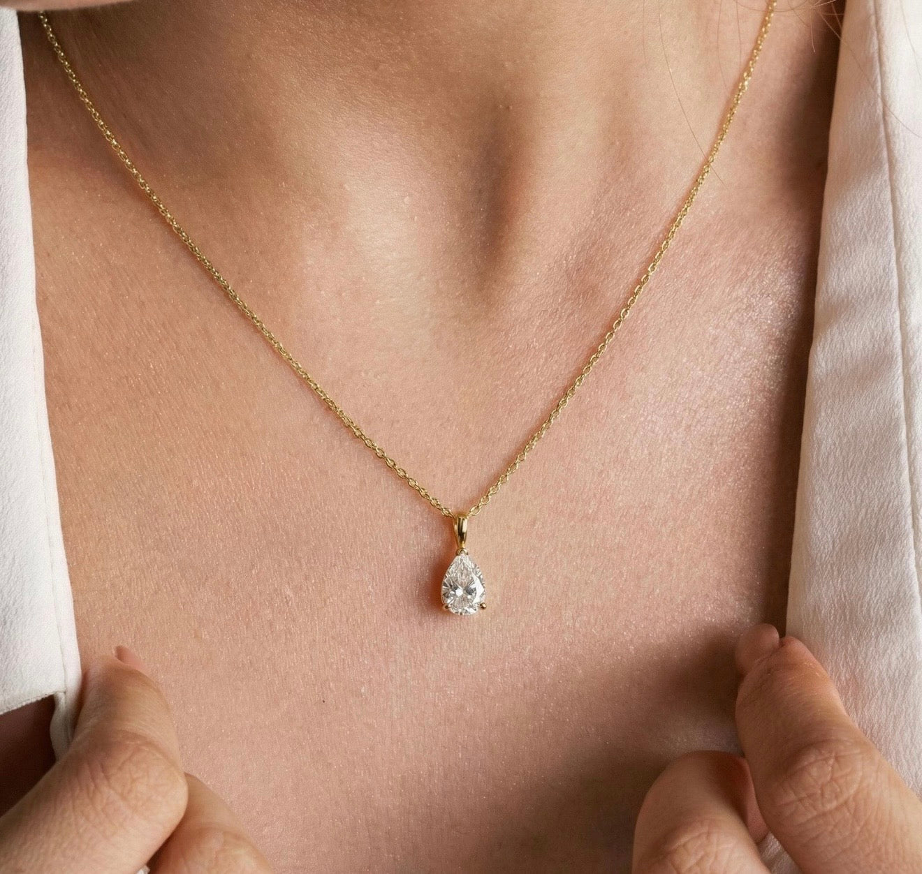 Pear Behind the Stone Necklace