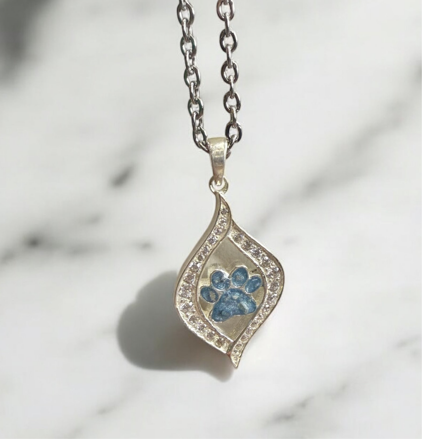 Baily Paw Print Necklace