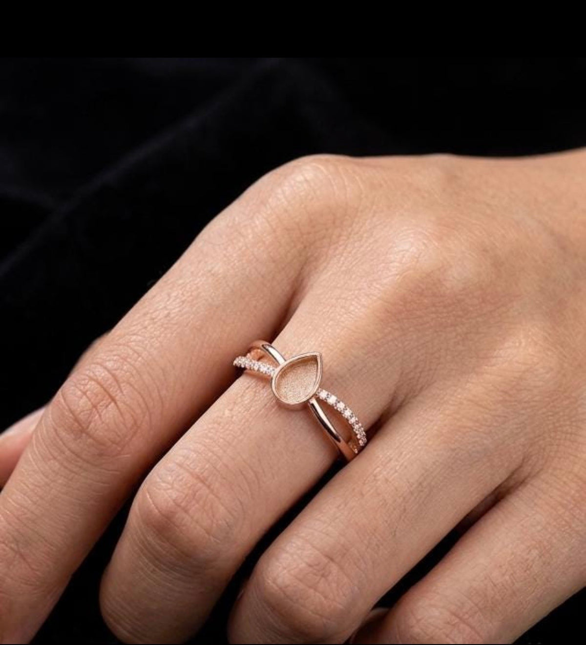 Arie Sterling Silver Ring