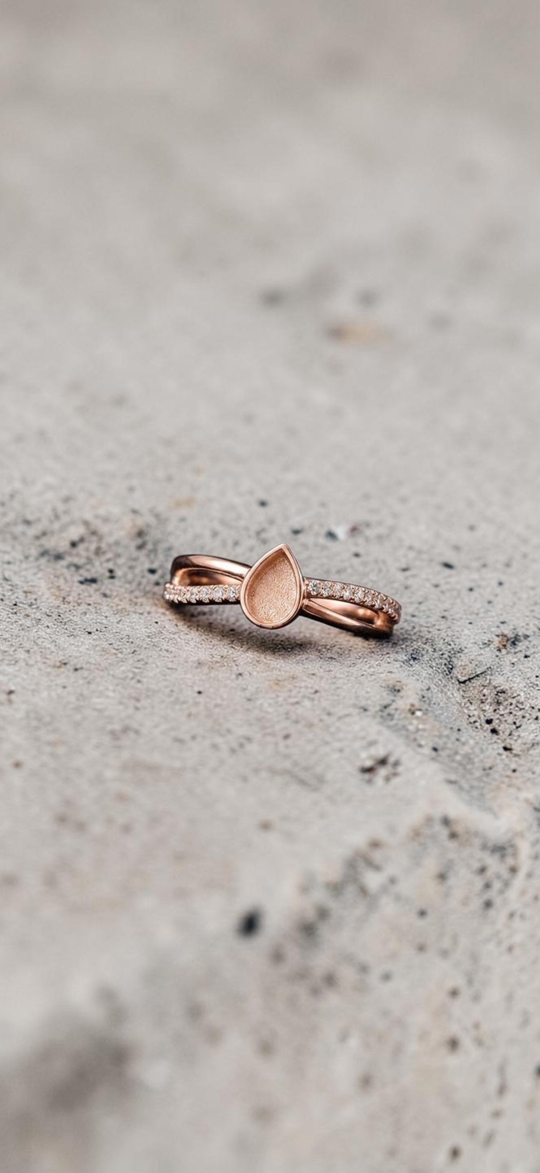 Arie Sterling Silver Ring