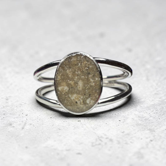 Oona Ring