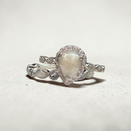 Aria + Bella Ring