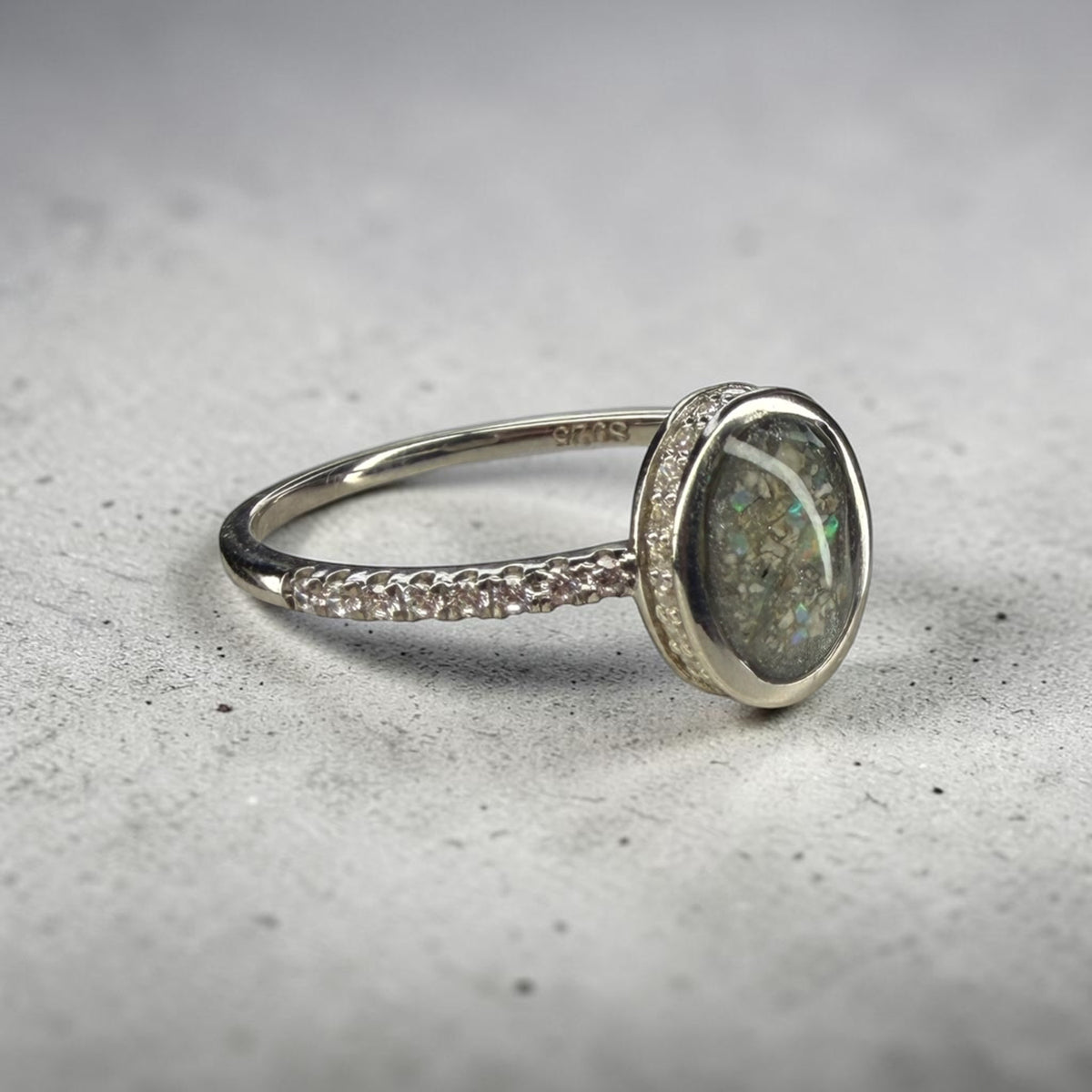 Oriana Ring – cremation and breastmilk keepsake ring, view 2