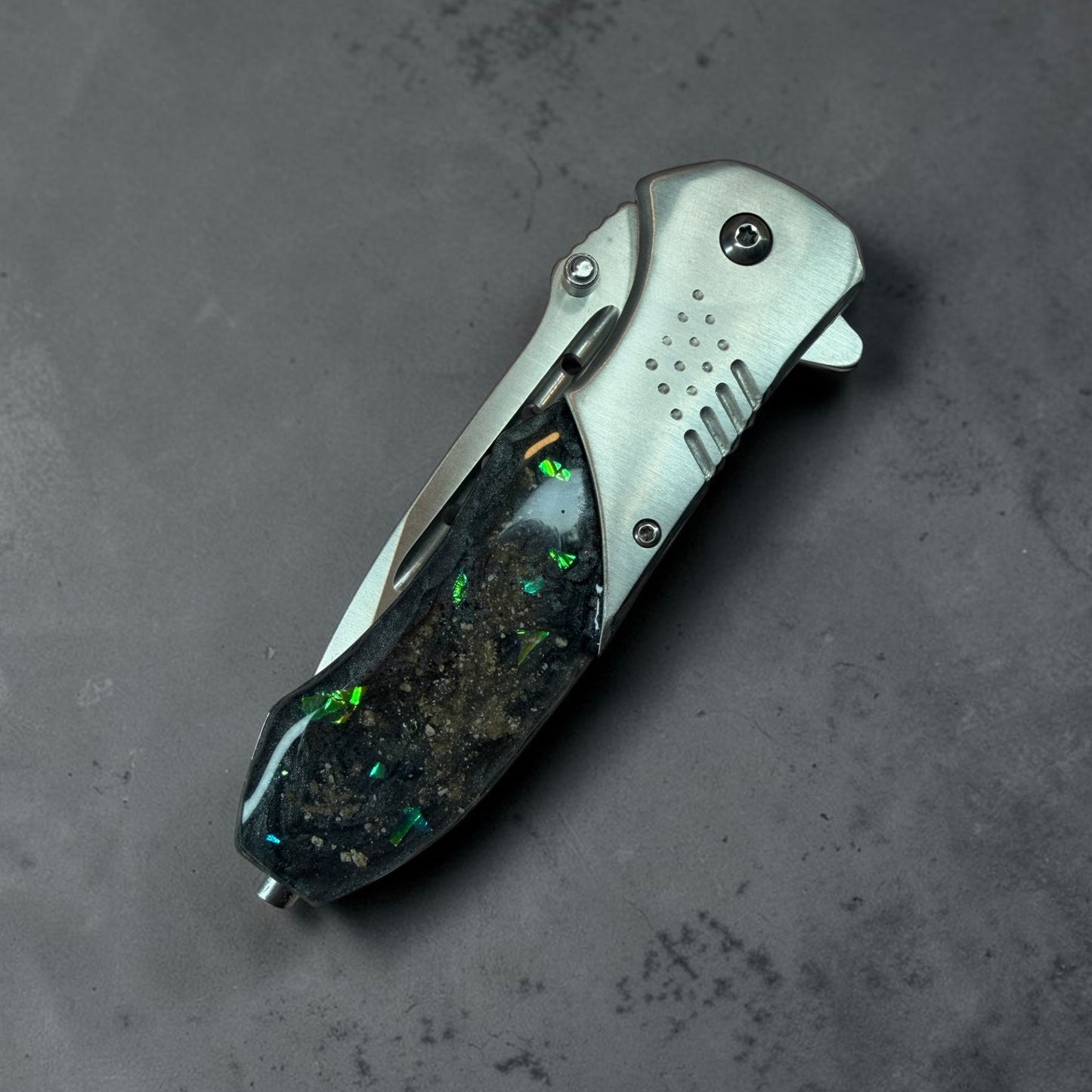 Pocket Knife