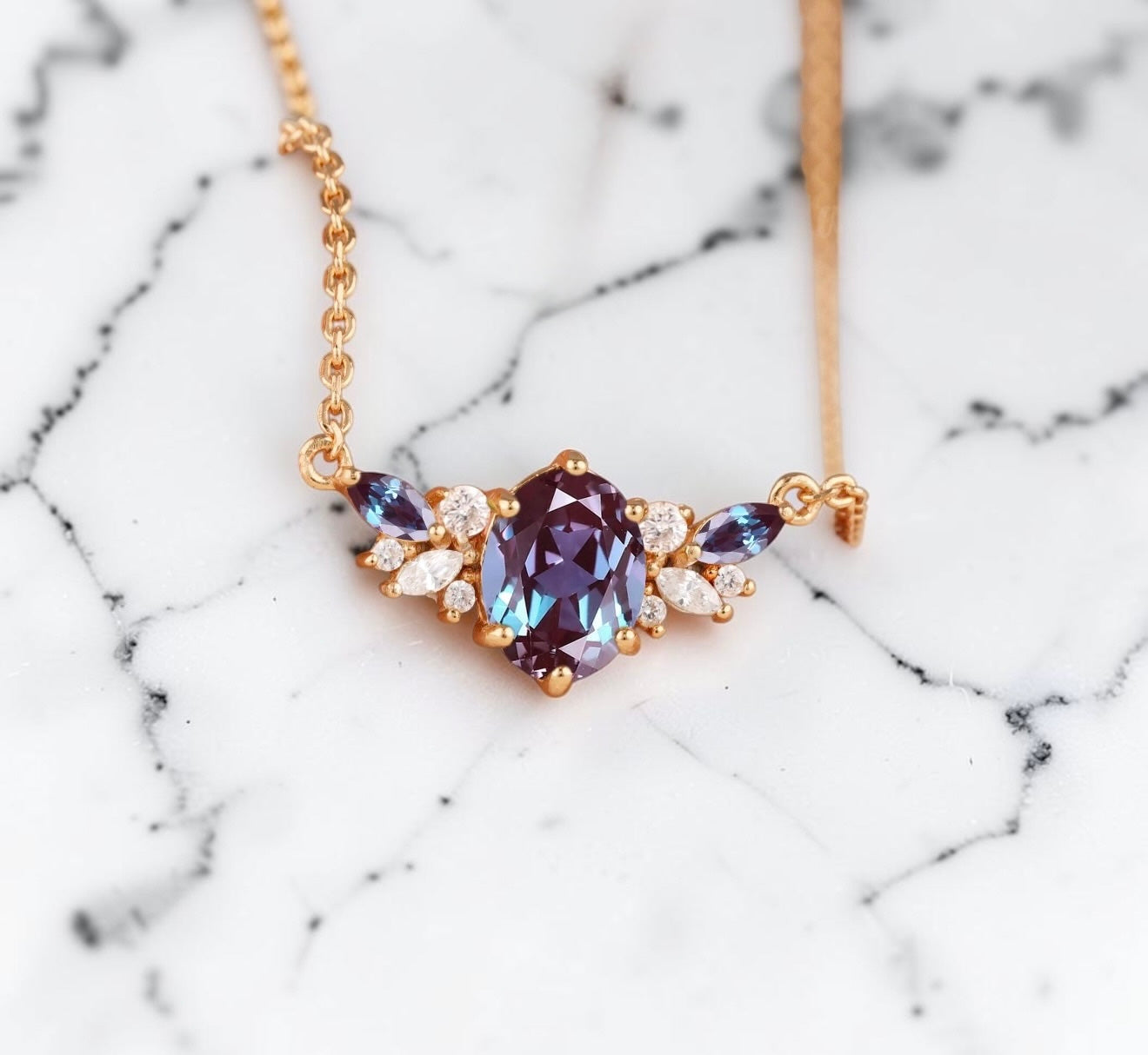 Oval Flower Behind the Stone Necklace