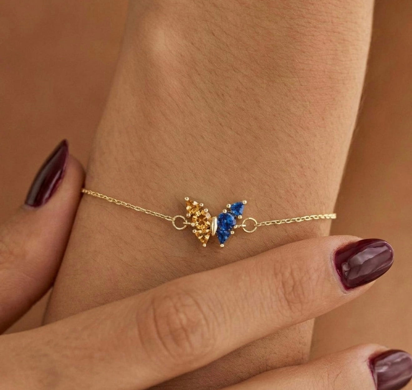 Toi Et Moi Butterfly Behind the Stone Bracelet