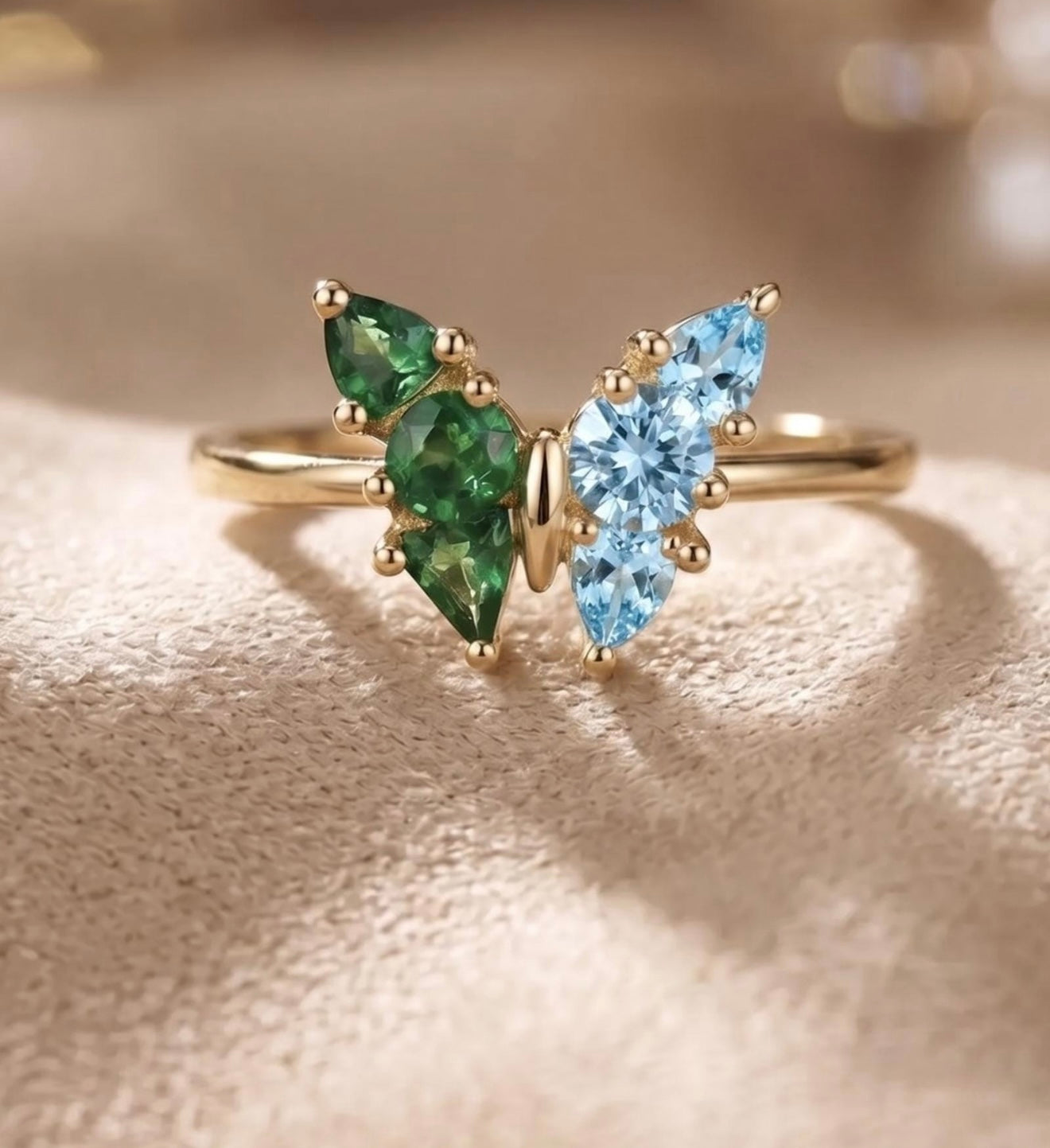 Toi Et Moi Butterfly Behind the Stone Ring