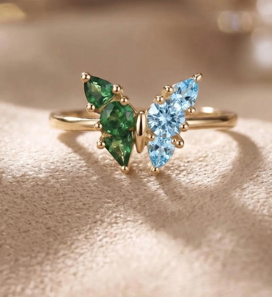 Toi Et Moi Butterfly Behind the Stone Ring
