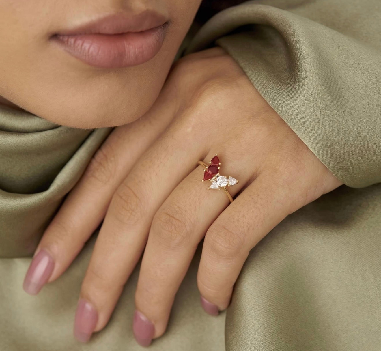 Toi Et Moi Butterfly Behind the Stone Ring